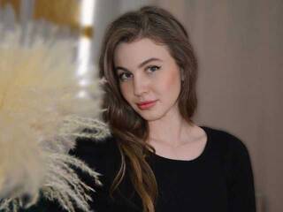 Erotikus videocsevegés CherryKissU