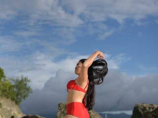 Erotikus videocsevegés cherrysexyuntouch