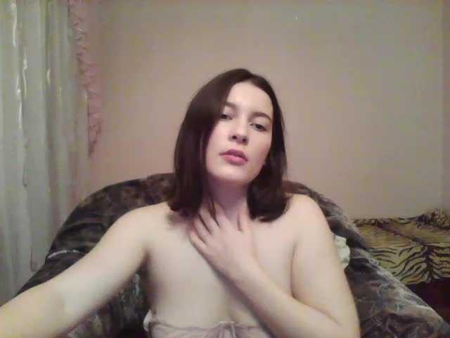 Fényképek CherryyPiee Hey guys!:) Goal- #Dance #hot #pvt #c2c #fetish #feet #roleplay Tip to add at friendlist and for requests!