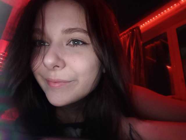 A profil fényképe Chloe-Loyal