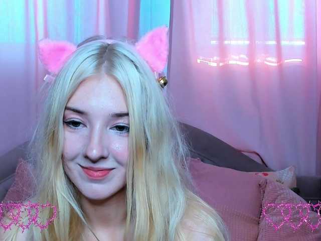 Fényképek ChloeBravo Dildo, deepthroat, anal here! Dont be shy♥