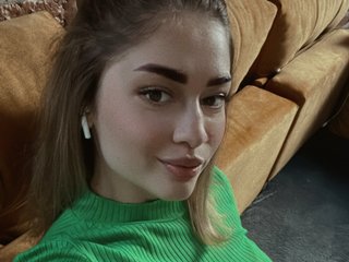 Erotikus videocsevegés ChloeGard