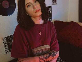 Erotikus videocsevegés ChloeLee