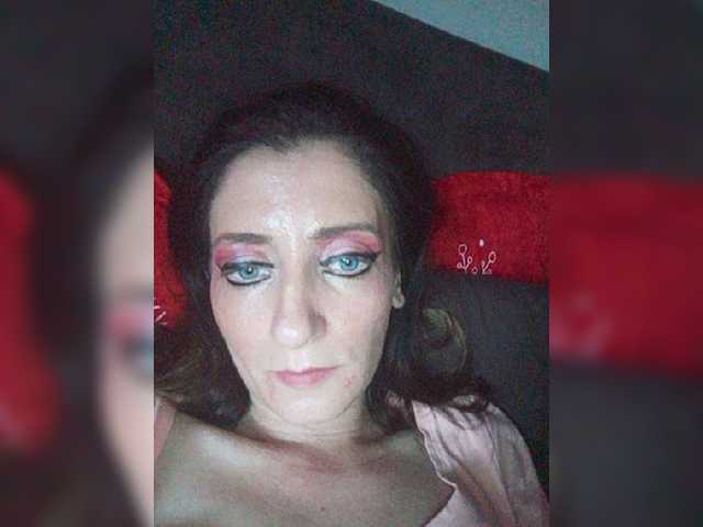 Sugárzási képernyőképek ChristianaHot