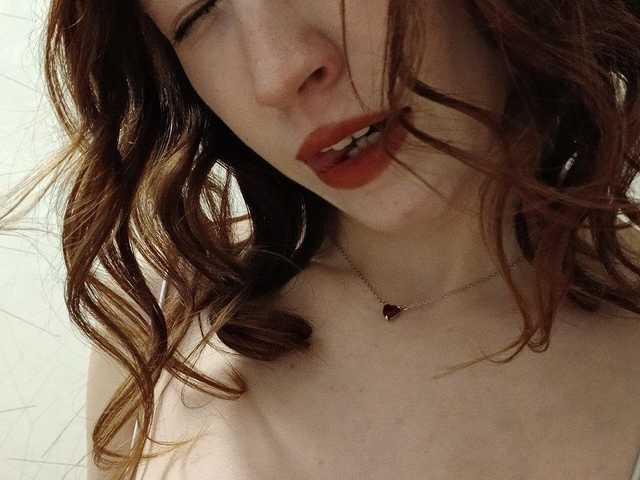 A profil fényképe Favorite_redhead