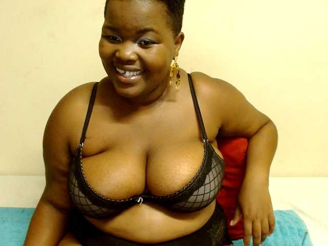 A profil fényképe ChubbyDollxxx