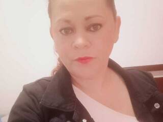 Erotikus videocsevegés ciielo02