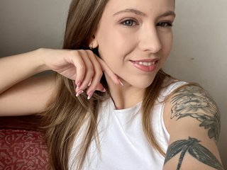 Erotikus videocsevegés CindyGrey