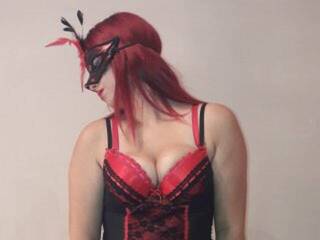 Erotikus videocsevegés claralove18