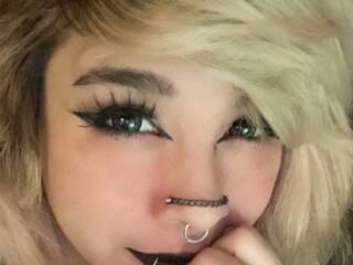 Erotikus videocsevegés ClarieSweets