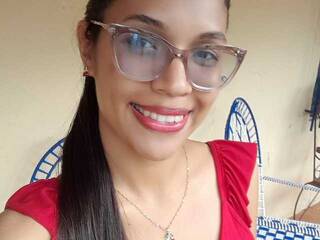 Erotikus videocsevegés Cleo2000