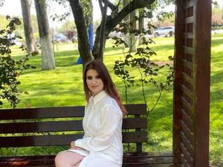 Erotikus videocsevegés CleoFly