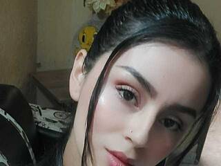 Erotikus videocsevegés ConnieNK