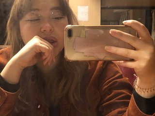 Erotikus videocsevegés Lili-2003