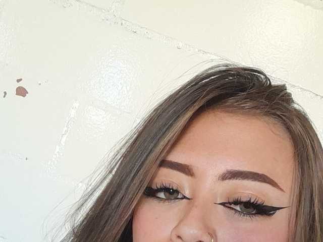 A profil fényképe cora-tay