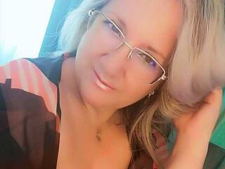 Erotikus videocsevegés Corynia