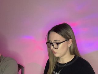 Erotikus videocsevegés Cris_Mi