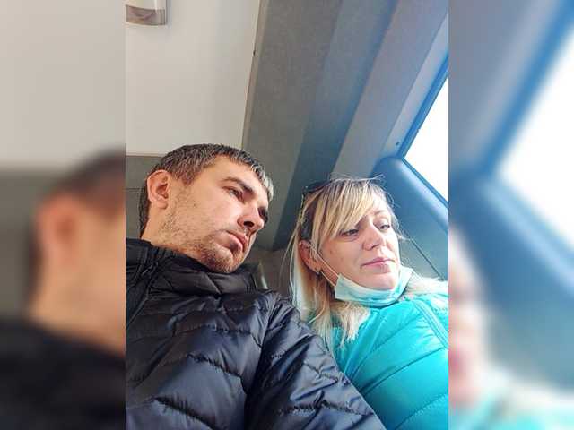 Sugárzási képernyőképek Couple12a