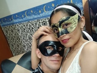 Erotikus videocsevegés couplehot27