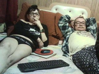 Erotikus videocsevegés coupleofcoolx