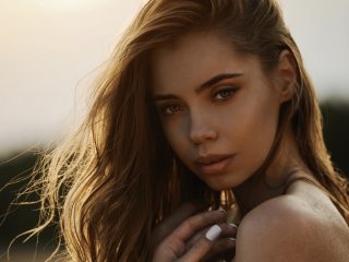 A profil fényképe Coverme