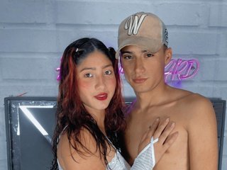 Erotikus videocsevegés Crazy-couplehot-