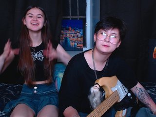 Erotikus videocsevegés crazyrojer