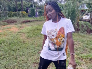 Erotikus videocsevegés Creamymomma