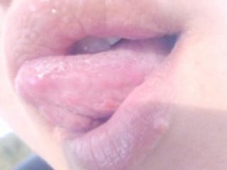 Erotikus videocsevegés crysquirt