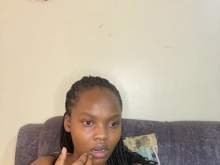 Erotikus videocsevegés Curvy-maxy9