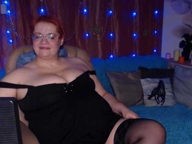 Fényképek CurvyMomFuck Let's play together? ;) I love to do squirt, anal, dirty, role games, fetish, feetplay, atm, dp, blowjob, full control lovense etc. [none] till hot squirt show! XOXO