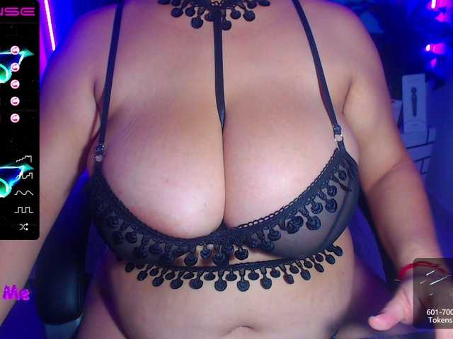 Fényképek curvys-hot Welcome to my room #bigboobs#bbw#feet#bigass Show naked 200 Tks
