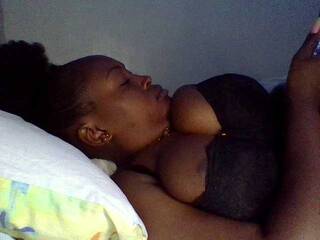 Erotikus videocsevegés Curvysexy