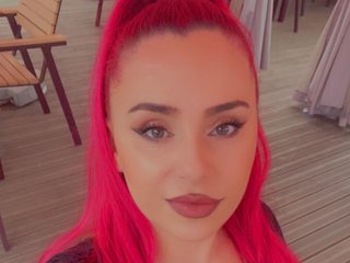 Erotikus videocsevegés CurvySophya