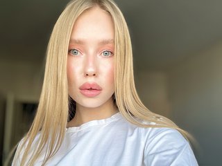 Erotikus videocsevegés cute-molly
