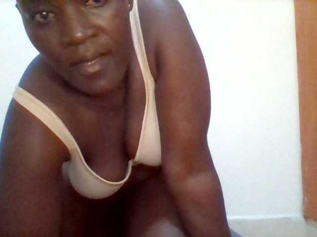 Sugárzási képernyőképek Cuteblacksexyass
