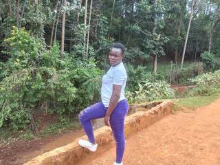 Erotikus videocsevegés Cuteblacky2