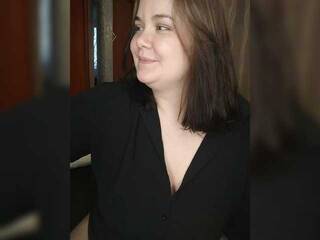 Erotikus videocsevegés Ramen