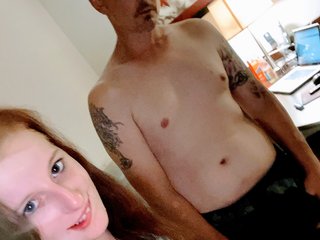 Erotikus videocsevegés CuteCouple4u69