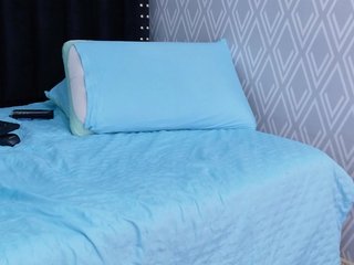 Erotikus videocsevegés cutepetitee