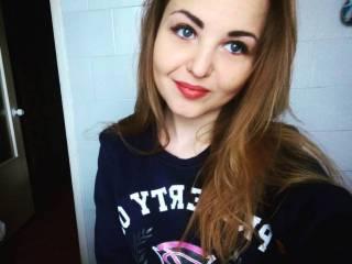 A profil fényképe cutiecaren