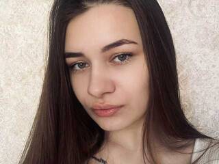 Erotikus videocsevegés CutieVika