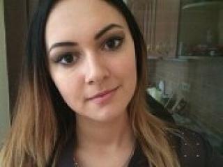 Erotikus videocsevegés cutygirlll