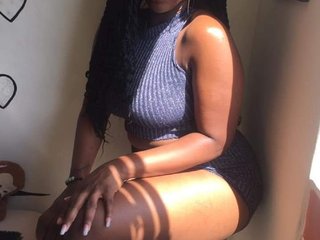 Erotikus videocsevegés Cyntia-cossio