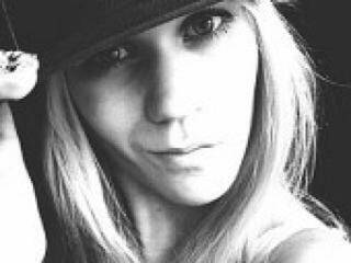 Erotikus videocsevegés daeneryyys