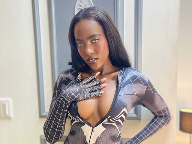 A profil fényképe DakotaWangi