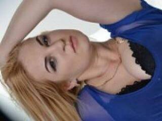 Erotikus videocsevegés damiya