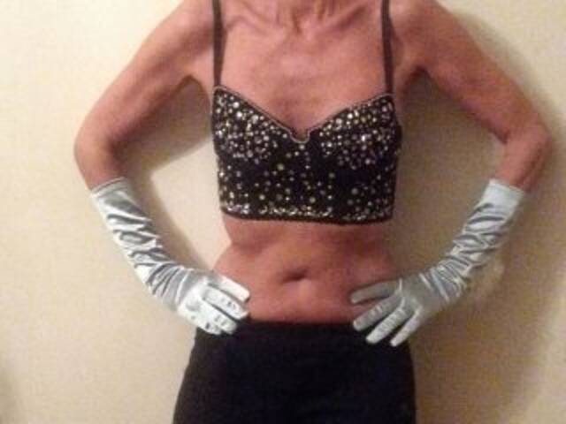 A profil fényképe danihothothot