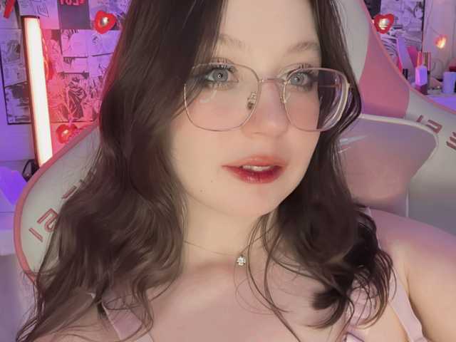 A profil fényképe henby_streams