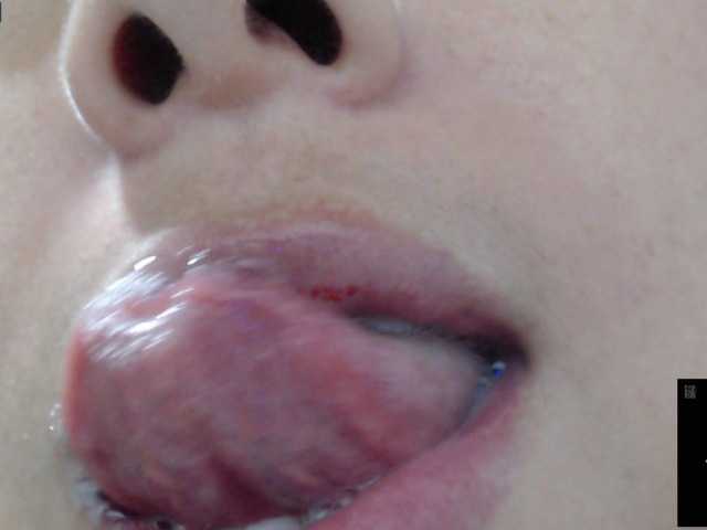Fényképek Danna-nau sloppy deepthroat spit in my face very nasty